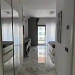 Delmar 1