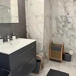 Apartman Delmar 1 *